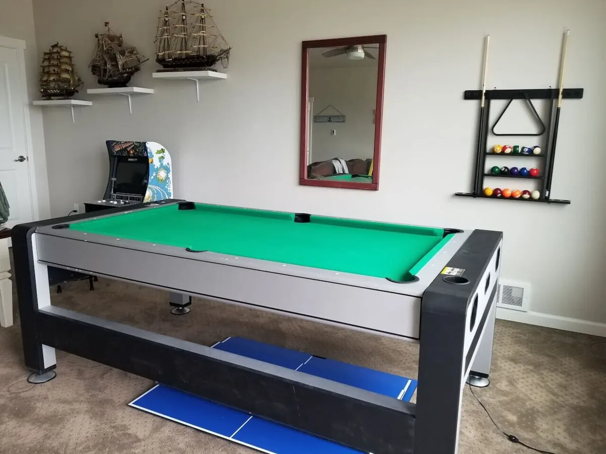 Pool table in the Sail Away game room